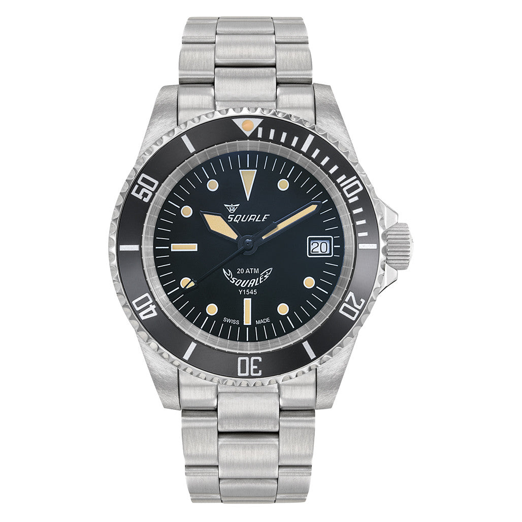 Does the crystal have AR coating? and does the Bracelet taper to 16 or 18mm? Thanks