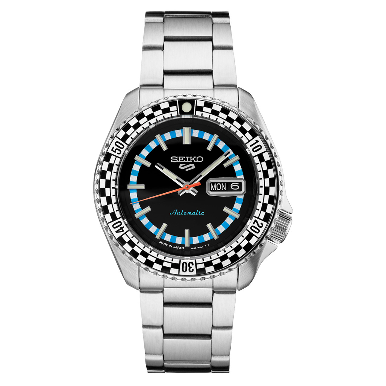 Is it easy to change to a strap?